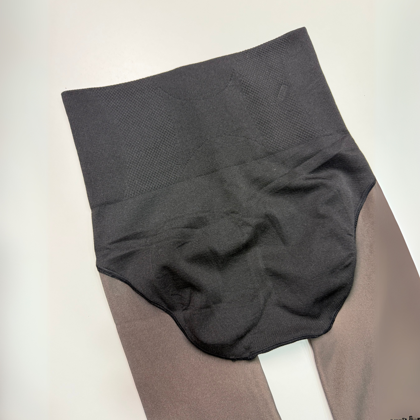 PANTYS EFECTO PIEL CON FAJA